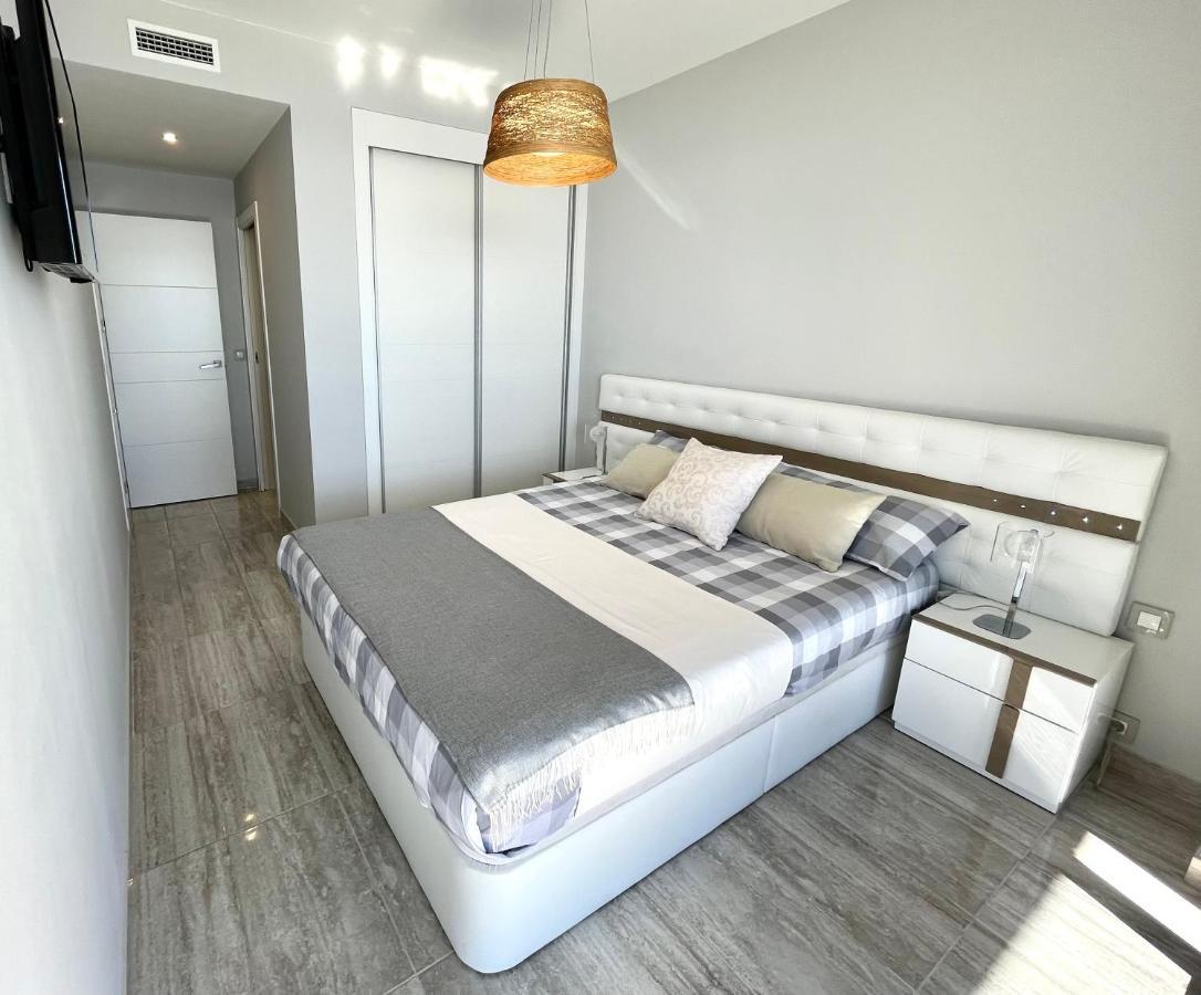 Exclusive Apartments On The First Line Of Benidorm Sol Y Mar Exterior foto